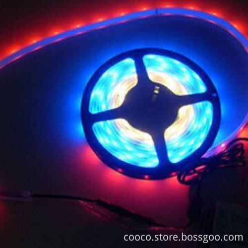 Flexible RGB LED Strip with 5050 SMD LED and 12V DC Output Voltage, Suitable for Advertising